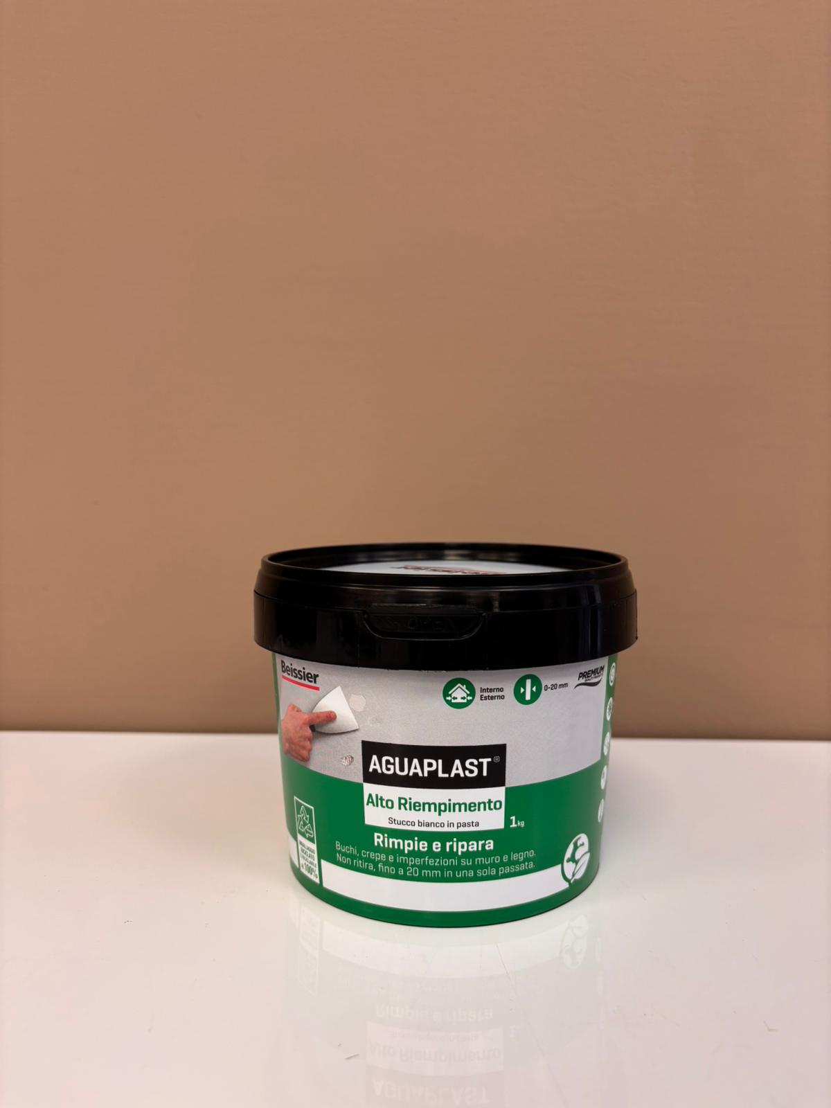Aguaplast Alto Riempimento Stucco in Pasta Kg 1